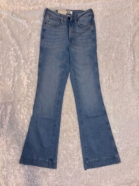 NWT Wrangler Light Wash High-Rise Flare Jeans - Women's